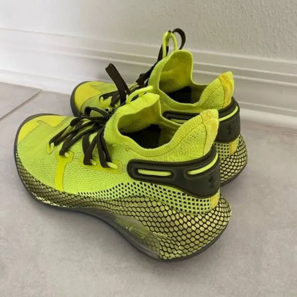 Nike under armour boy shoes size 3.5 and 4y sneakers shoes bundle set